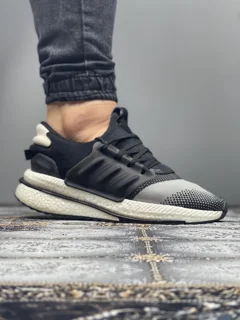 آدیداس الترا بوست ویتنامی مردانه کد ۱۰۶۷